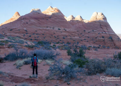 Hiking-Up-to-The-Wave-in-Coyote-Buttes-Area-in-Utah
