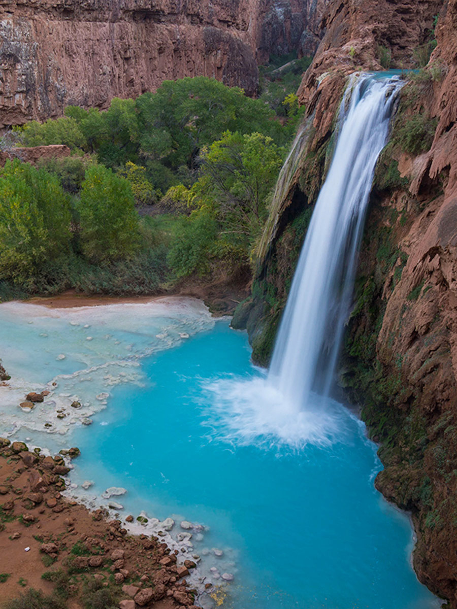 Havasu-Falls-Hike-Waterfall