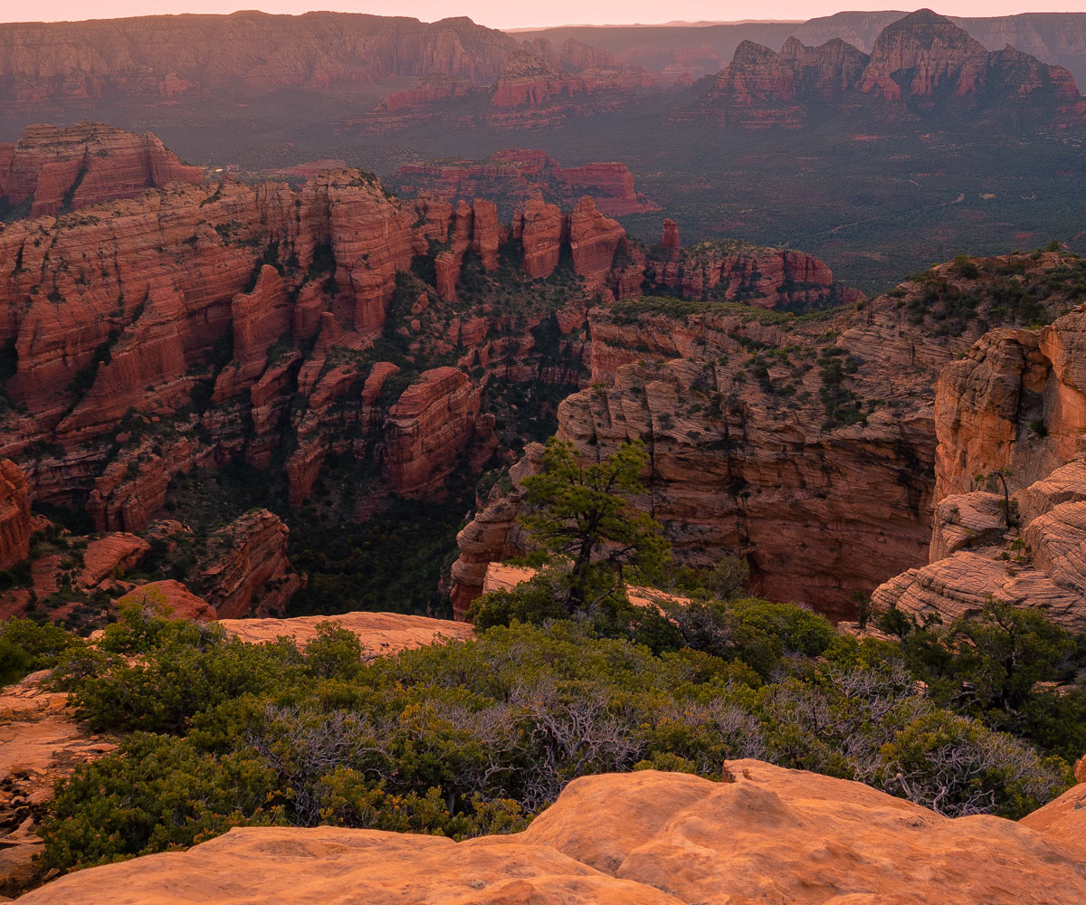 Bear-Mountain-Summit-Sedona-Hike-Trail